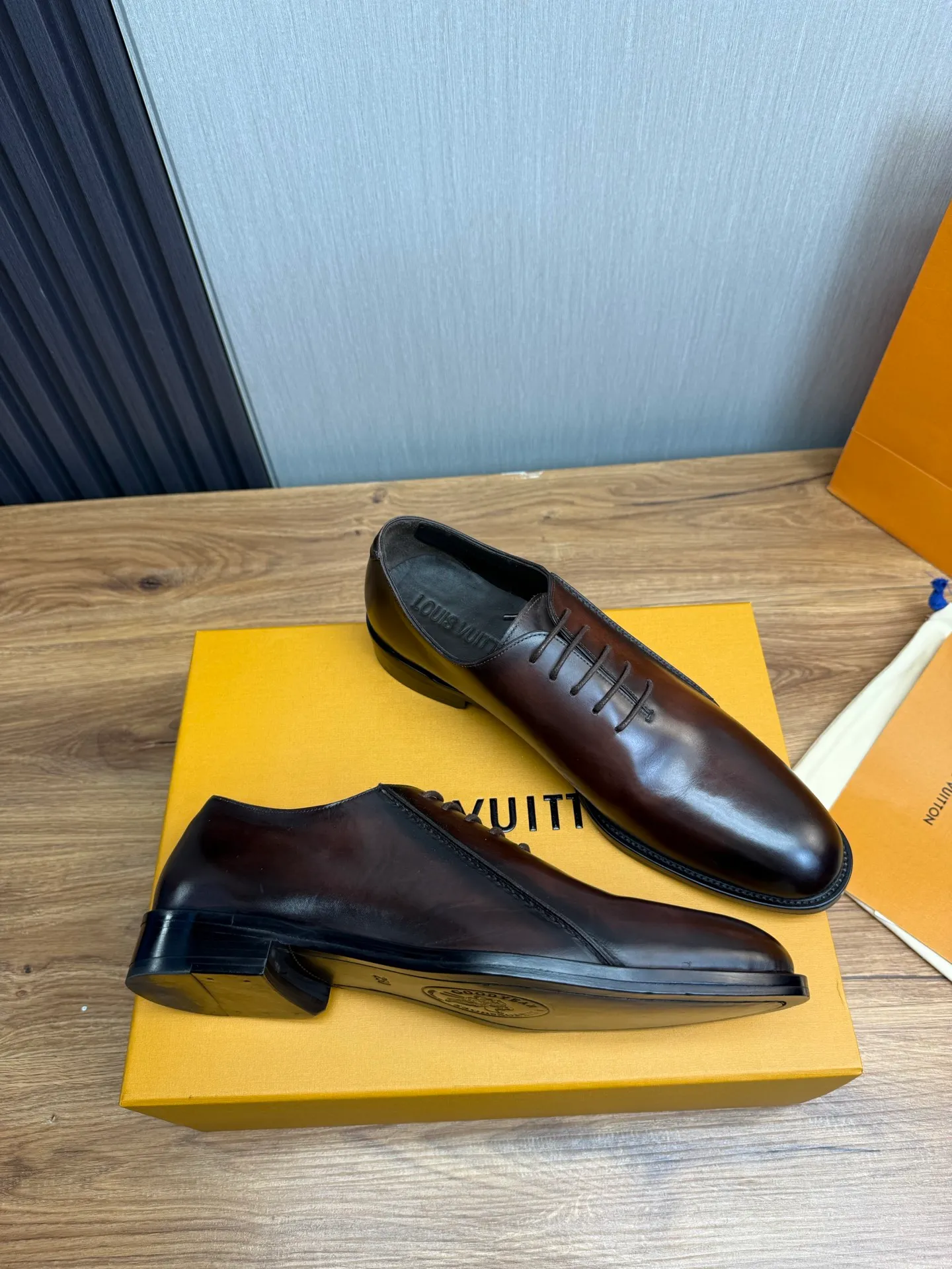 Men's shoes💰760💰 LV. Men's business casual leather shoes, 1:1 shipment ⬆️Luxurious and noble👞All imported original brand leather, just to create a more comfortable wearing experience, upper: original cowhide ➕Imported full cow lining, original leather outsole ✔️36-45 (38.45 non-refundable)